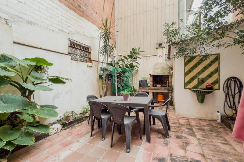 Foto 1dc65ff4-e7eb-4d0b-854e-fc9ccd0a3cb1. Casa adossada amb calefacció a Progrés - Pep Ventura Badalona