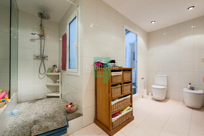 Foto 2ec746ac-92f7-47ee-a8c6-afc00ed181cf. Casa adossada amb calefacció a Progrés - Pep Ventura Badalona