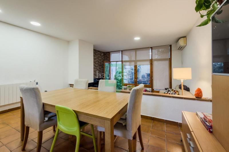 Foto 32acb143-d446-4baa-af24-8005785b22f4. Casa adossada amb calefacció a Progrés - Pep Ventura Badalona