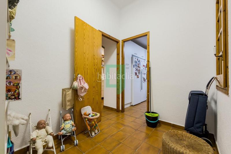 Foto 382edb90-f5e4-4b7d-9bd1-fa26c9d39b5b. Casa adossada amb calefacció a Progrés - Pep Ventura Badalona