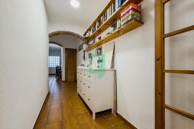 Foto 5bba9078-5e30-46f6-8c39-dfa075a5769f. Casa adossada amb calefacció a Progrés - Pep Ventura Badalona