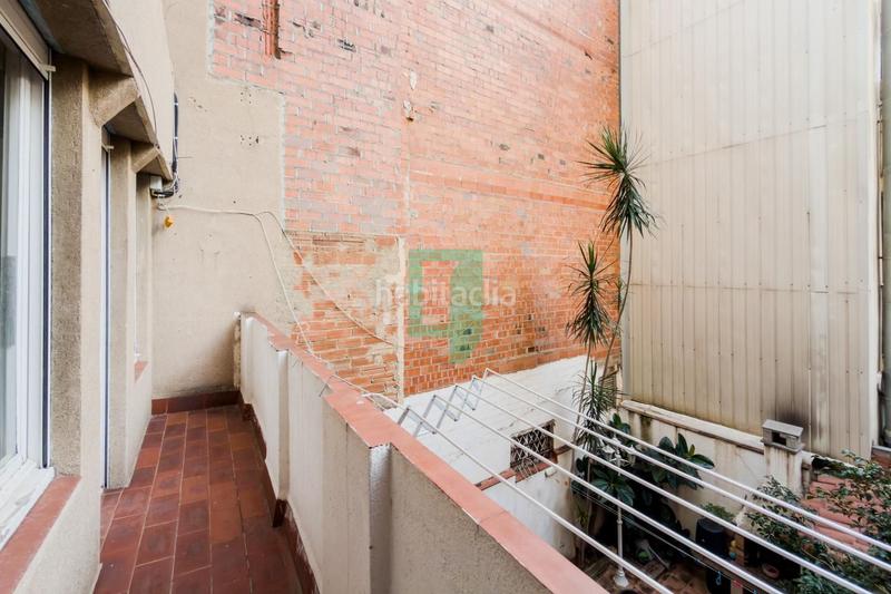 Foto 5da692bb-fb17-4607-a3a1-49b74fb9d665. Casa adossada amb calefacció a Progrés - Pep Ventura Badalona