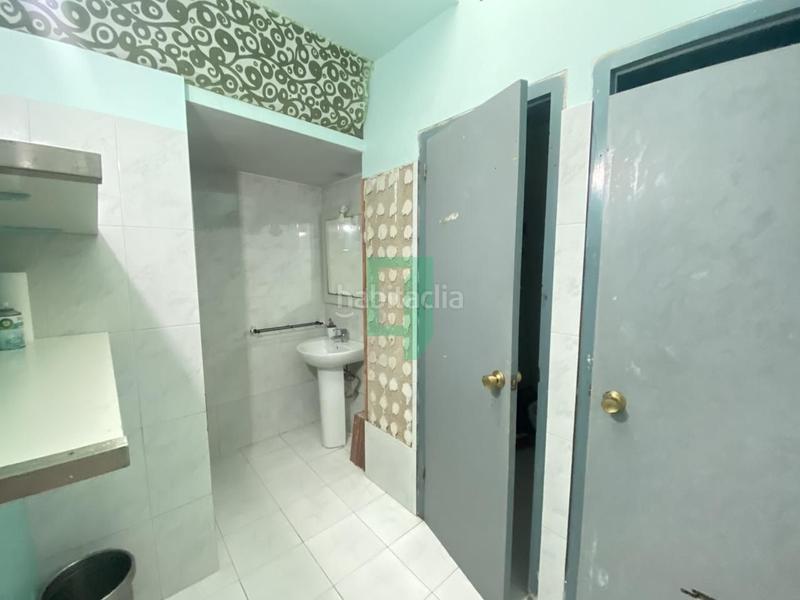 Foto 189c8c6e-d497-4fcf-9e60-499a98a2c923. Local commercial dans Progrés - Pep Ventura Badalona