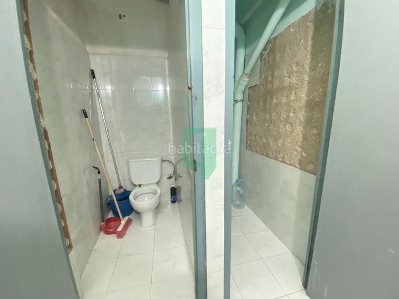 Foto afb4eea5-7ad4-43ea-adec-ad014cd335d6. Local commercial dans Progrés - Pep Ventura Badalona