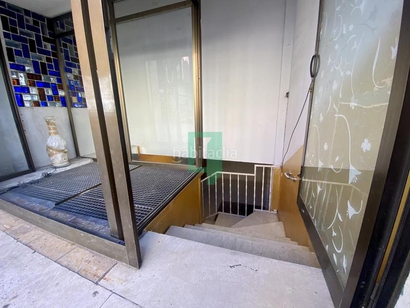 Foto b3721c60-8b18-489b-86bf-6ff54b3bf0d2. Local commercial dans Progrés - Pep Ventura Badalona