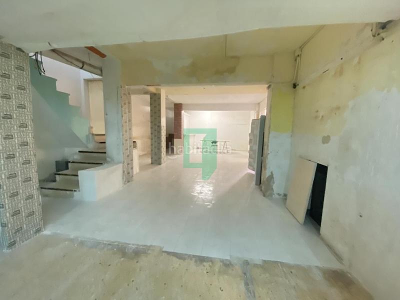 Foto cb8410d8-d959-4b7f-bcef-3d33bb9bb083. Local commercial dans Progrés - Pep Ventura Badalona