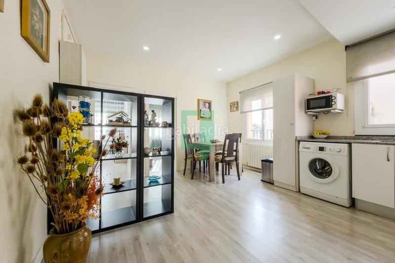 Foto d782e2c0-a69f-4294-b30c-58e48faa9b4f. Etagenwohnung mit heizung in Lloreda Badalona