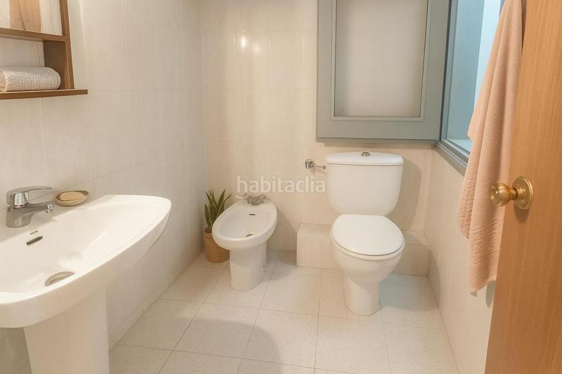 Foto e901f8b4-c20e-46b6-807a-2738b07c10f5. Casa adosada encantadora casa en pleno corazón en Esparreguera