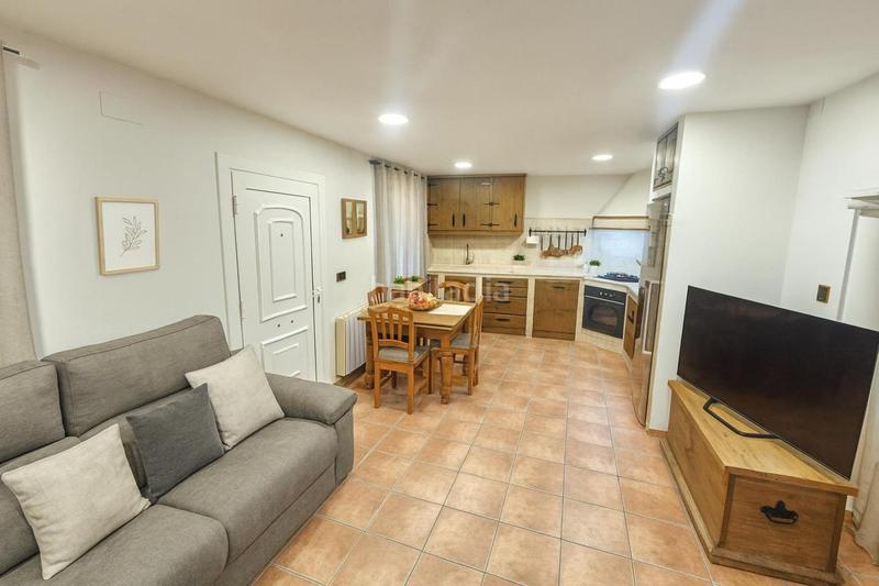 Foto b2106ebf-3d1e-4437-92d2-615e2beb9d04. Maison avec chauffage dans Piera