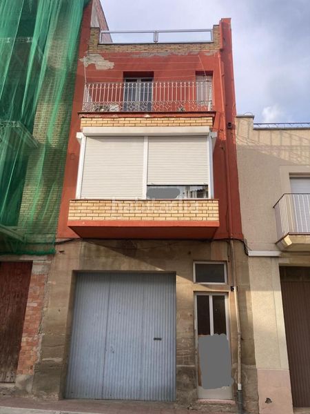 Foto ee253f22-e652-4f59-b8a5-56d203559166. Casa amb calefacció a Artesa de Segre