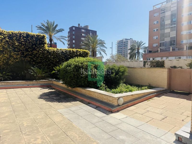 Foto 70de1de5-b63f-4299-bc5e-dee3b4f0800c. Pis amb calefacció piscina a Port Badalona