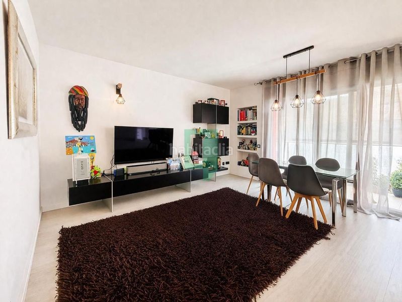 Foto 95a69ef5-e14e-49bf-bb81-f2d83698b21c. Pis amb calefacció piscina a Port Badalona