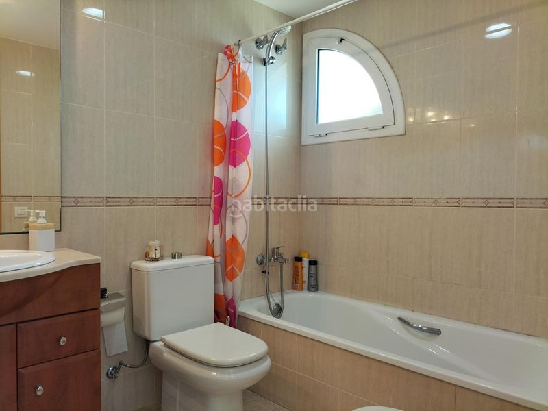 Foto f885b15b-e940-45f0-a289-4b21a9a7a8e1. Casa amb calefacció piscina a Cunit residencial Cunit