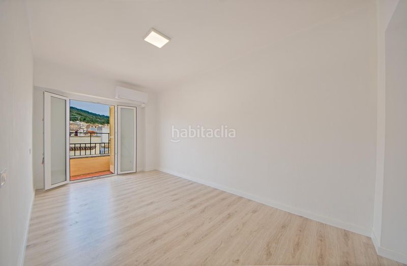 Foto 7a55bdc1-83de-415e-926c-35c94b90ff89. Piso  de 3 habitaciones reformado en Lloseta