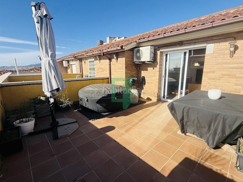 Foto 1c2ede66-94a2-47f1-bdac-2e4d48013986. Casa adossada amb calefacció a Bonavista Badalona