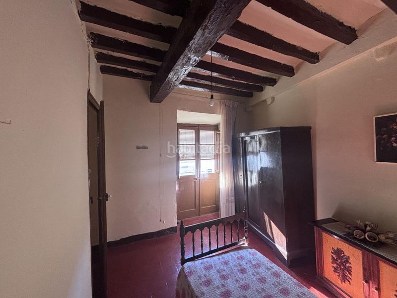 Foto 2c93f415-f47c-48a7-8d3d-706cc13672d8. Casa amb calefacció a Oliana