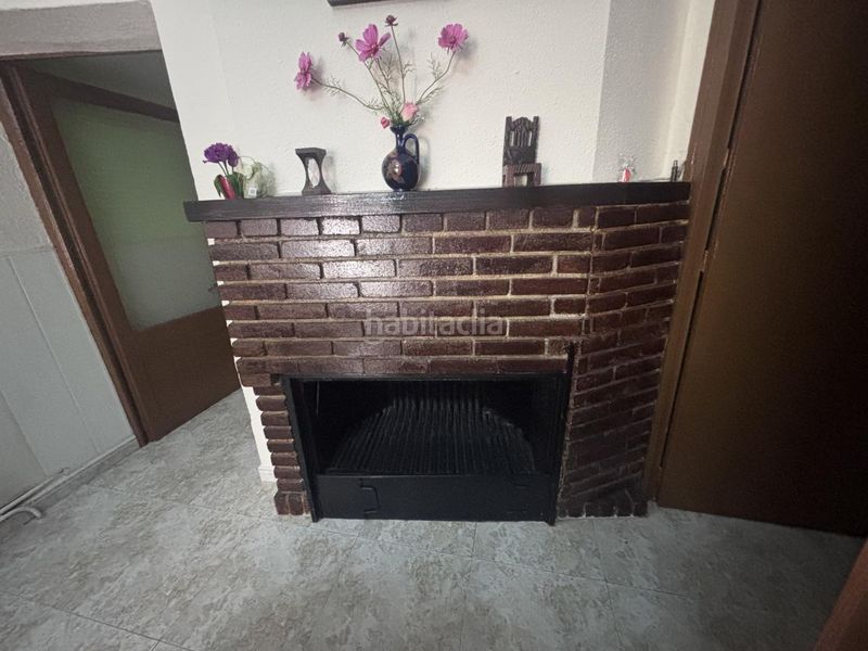 Foto 5015ac7d-3ed5-438f-be05-28d793d37d7e. Casa amb calefacció a Oliana