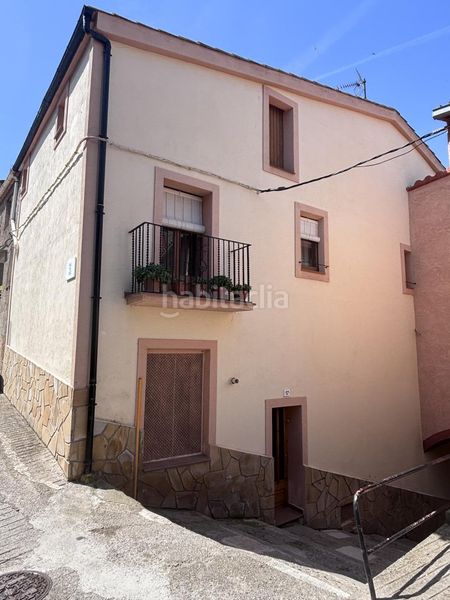 Foto 7026fbf7-ff97-4b3a-bfbd-4e0b5725adfb. Casa amb calefacció a Oliana