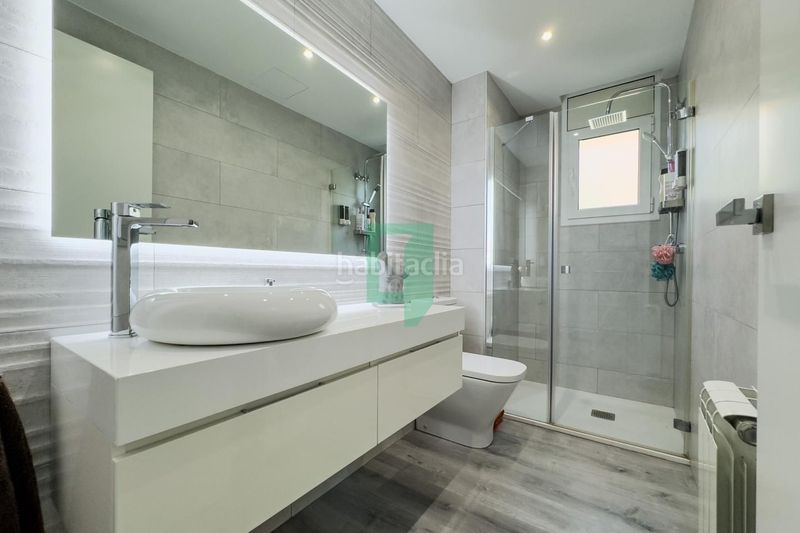 Foto af42142f-1901-4e7d-b782-055ab75d8903. Casa amb calefacció piscina a Tiana