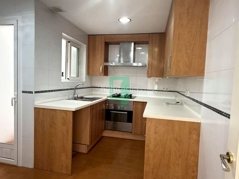 Foto e9ede1f3-709c-4940-8811-0a2042f623b2. Casa amb aparcament a Progrés - Pep Ventura Badalona