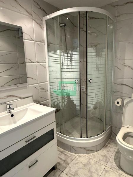 Foto f1aea9d5-a915-4ab2-be76-50dba2ffd887. Casa amb aparcament a Progrés - Pep Ventura Badalona