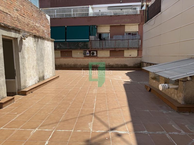 Foto 0c9ef908-d640-46c5-a5b0-5ce09f081611. Casa amb aparcament a Progrés - Pep Ventura Badalona