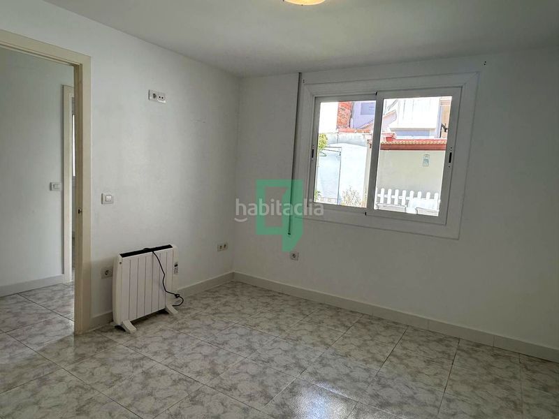 Foto f12ecbc5-3a74-4da2-8197-3064c7f4410c. Casa amb aparcament a Progrés - Pep Ventura Badalona