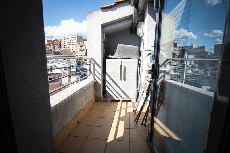 Foto 7393d393-ba96-4030-b976-41691c5ff652. Duplex con parcheggio in Centre Rubí