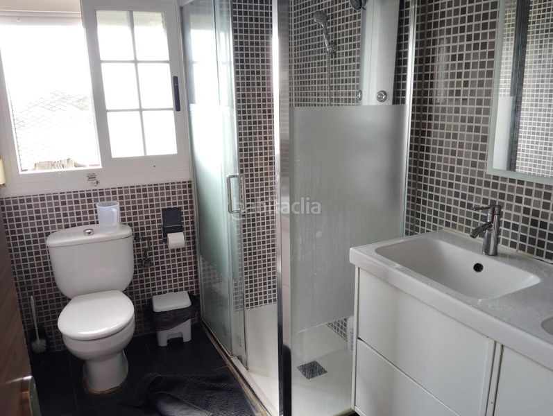 Foto 41536a0d-f9af-4a91-8add-b99093d448a8. Casa amb aparcament a Torrent del Capellà Sabadell