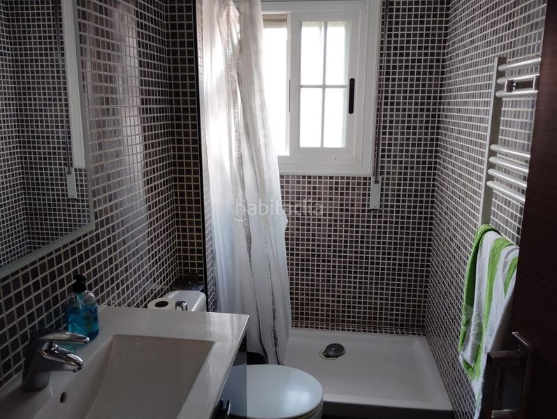 Foto b042d386-08d4-4ff0-9d1a-a6549fa8fe6d. Casa amb aparcament a Torrent del Capellà Sabadell