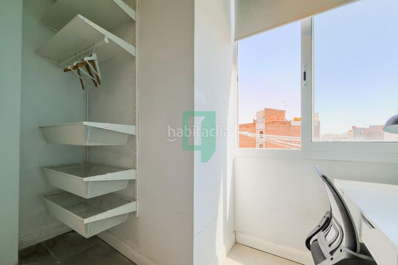 Foto cadb5aa2-d483-420a-ba5f-804cf651fcec. Pis a Vila de Gràcia Barcelona