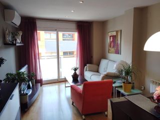 Pis  De sant ramon. Piso zona les basses con parking y trastero
