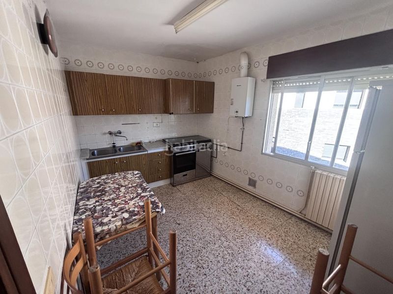 Foto a3807466-80a0-40c8-9313-5108a02c2b89. Casa amb calefacció aparcament a Ribera d´Urgellet