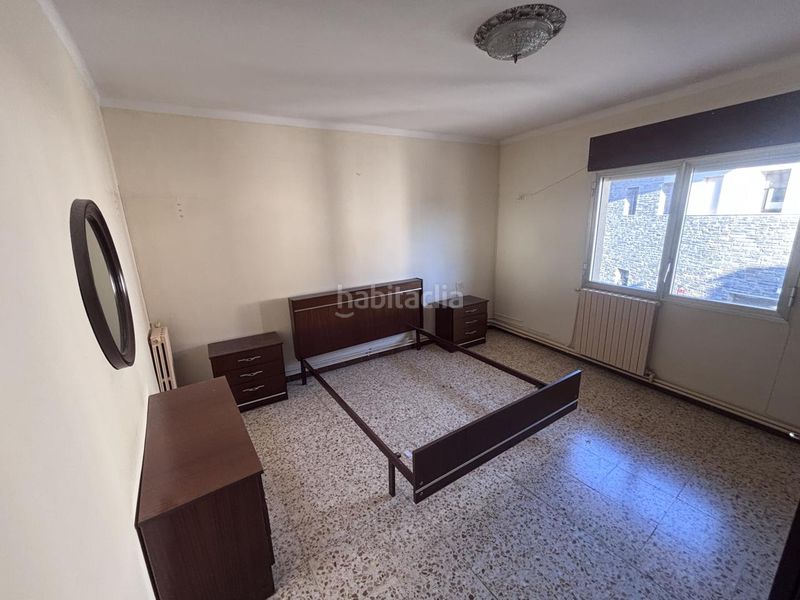 Foto a879356a-325a-45b8-a662-5e78ff008763. Casa amb calefacció aparcament a Ribera d´Urgellet