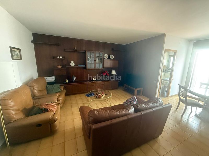 Foto a363eecc-f84f-4dd0-9309-5a1441097149. Casa a Centre-Can Nadal Sant Feliu de Llobregat