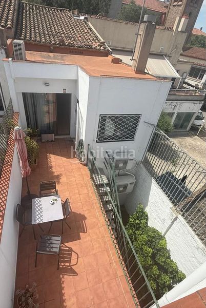 Foto c798e9bc-a8ed-4341-98ee-3d0fa4d882e4. Casa a Centre-Can Nadal Sant Feliu de Llobregat