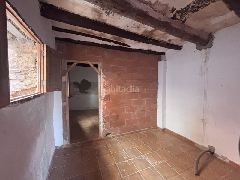 Foto a8e5514b-ab09-4c1a-8128-6bd53984c9c3. Masia a Baronia de Rialb (La)