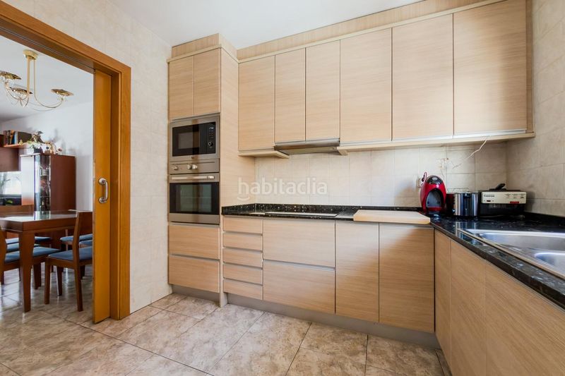 Foto 1c973064-f392-425a-867a-510211b8734c. Duplex con riscaldamento in Bufalà Badalona