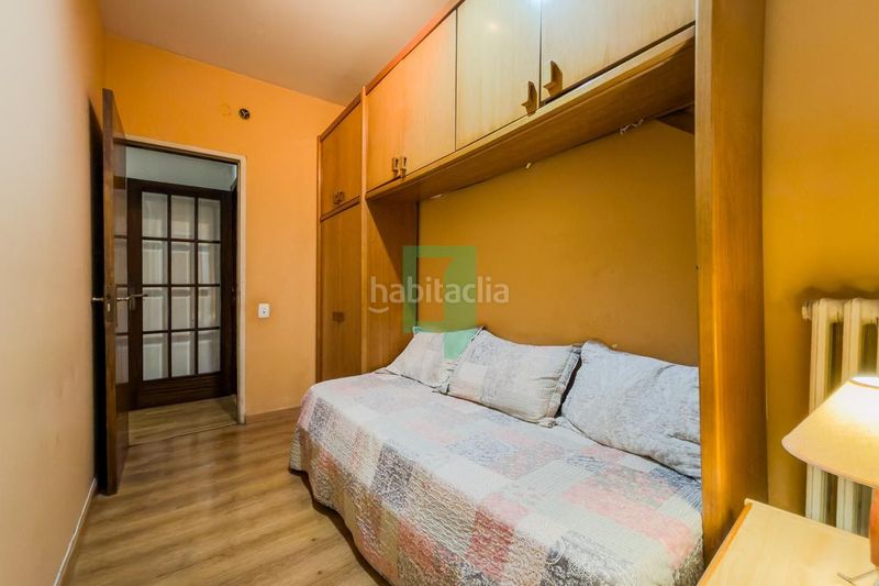 Foto da2239b9-e2f2-47ed-bc8c-cc0e72766e21. Pis amb calefacció a L´Antiga Esquerra de l´Eixample Barcelona