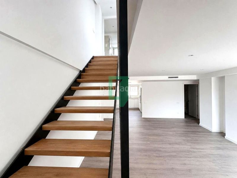 Foto 00a25372-5c96-461c-9743-7b838151a905. Duplex con riscaldamento parcheggio in Progrés - Pep Ventura Badalona