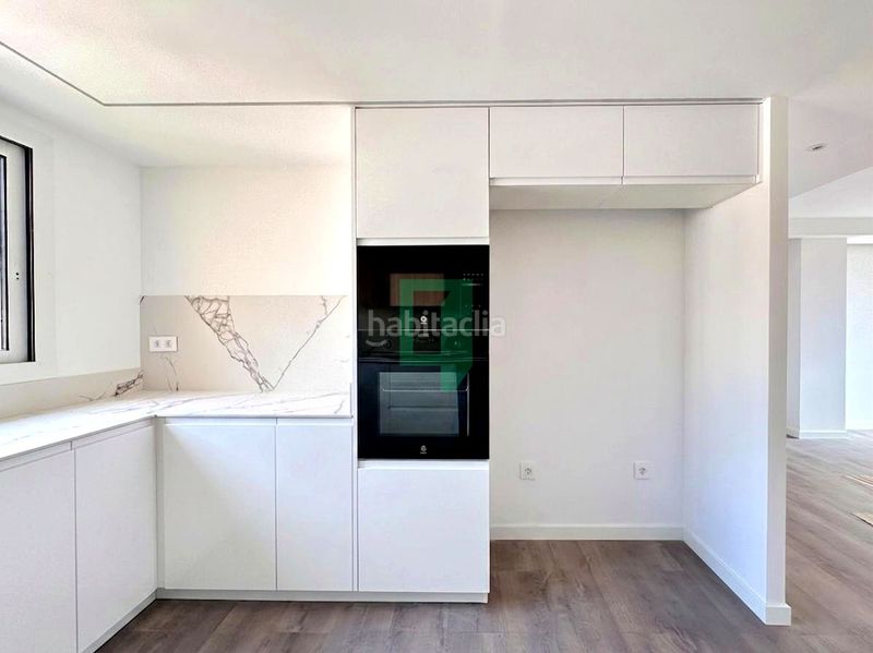 Foto 5e03b17e-7ac4-49c7-a14e-d8c770753859. Duplex con riscaldamento parcheggio in Progrés - Pep Ventura Badalona