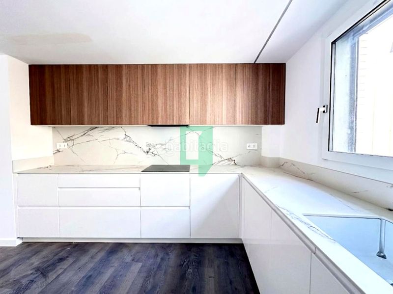 Foto c0de0b01-6041-470e-b6e5-89e132408c70. Duplex con riscaldamento parcheggio in Progrés - Pep Ventura Badalona