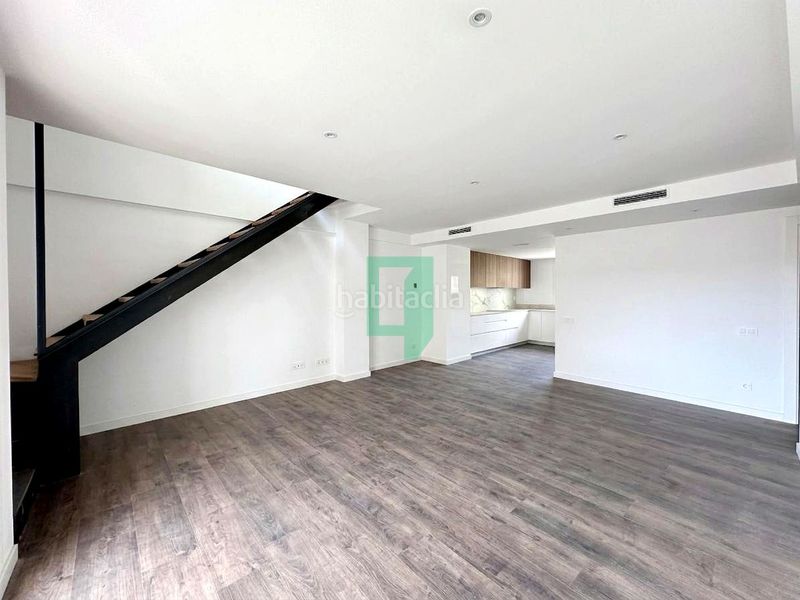 Foto ca464b89-9376-4987-a6e3-5aa9941c7a7b. Duplex con riscaldamento parcheggio in Progrés - Pep Ventura Badalona