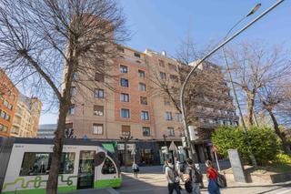 Appartement  Sabino arana etorbidea. Inmobiliaria campuzano pone a la venta este impresionante piso e