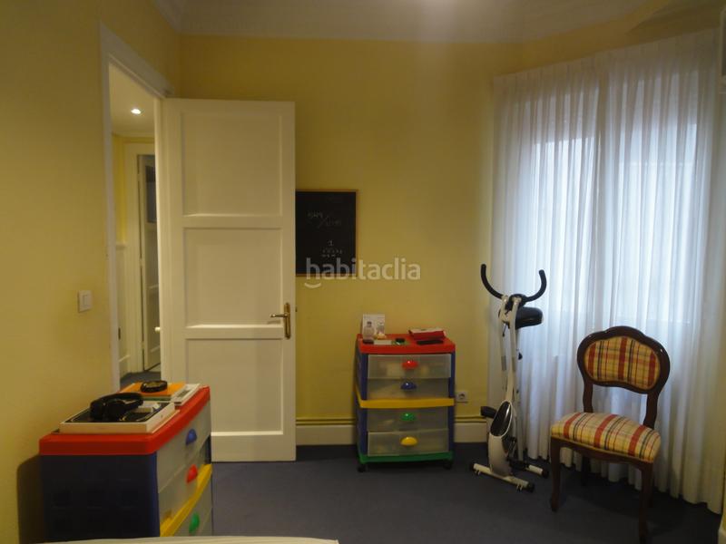 Foto 7ce006de-a4f8-43da-9d66-87474a7dae50. Alquiler piso inmobiliaria campuzano alquila piso en alameda de recalde junto a la alhódiga. en Bilbao
