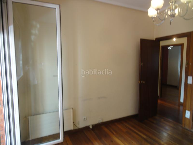 Foto fea705a8-e290-4800-8f4c-f7993e1a35be. Piso inmobiliaria campuzano pone a la venta magnífico piso en la calle general salazar. en Bilbao