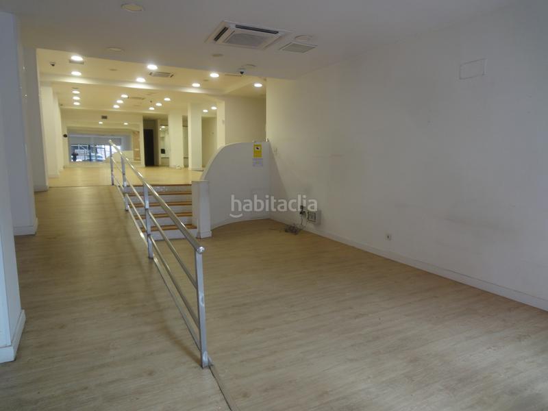 Foto 5f12a4c7-96cb-4164-90ee-8299ec82ef6a. Alquiler local comercial en urkixo zumarkalea 94 inmobiliaria campuzano alquila magnífico local en la calle alameda urquijo esquina con sabino arana. en Bilbao