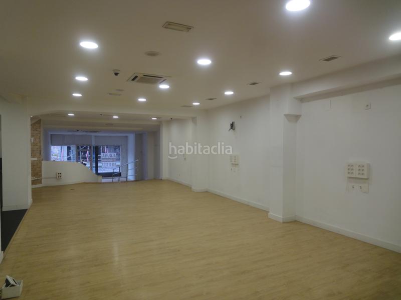 Foto ddbbb36e-f040-4daf-8e6d-88ecd71ff6b8. Alquiler local comercial en urkixo zumarkalea 94 inmobiliaria campuzano alquila magnífico local en la calle alameda urquijo esquina con sabino arana. en Bilbao