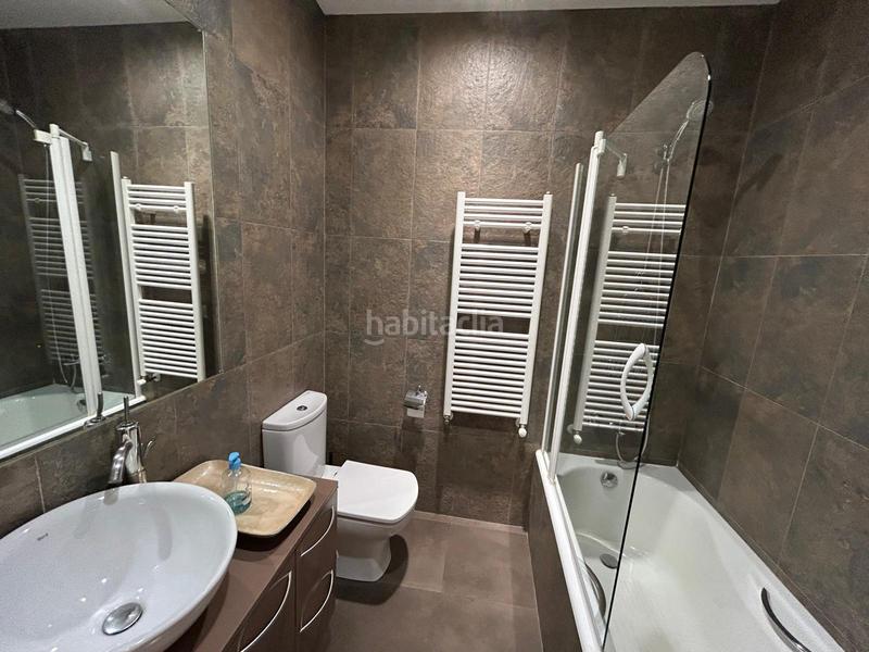 Foto 38f47371-0a12-4bca-b088-f755685d0a96. Rent flat with heating in Campuzano Bilbao