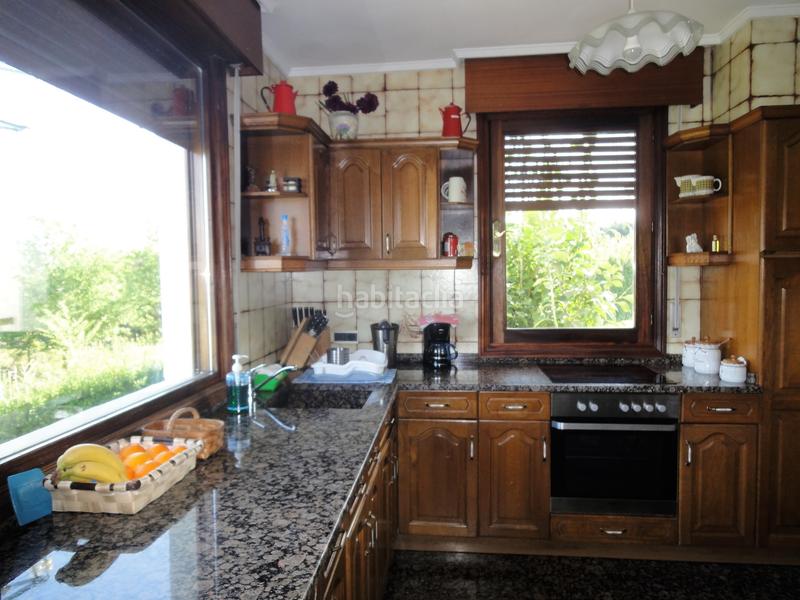 Foto 1d577327-e5b1-48b8-99ad-a7280c715da2. Xalet amb calefacció aparcament a Erandio